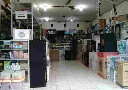 Mall Baru vs Tradisi Parcel Lebaran: Siapa yang Akan Menang di Cilacap?